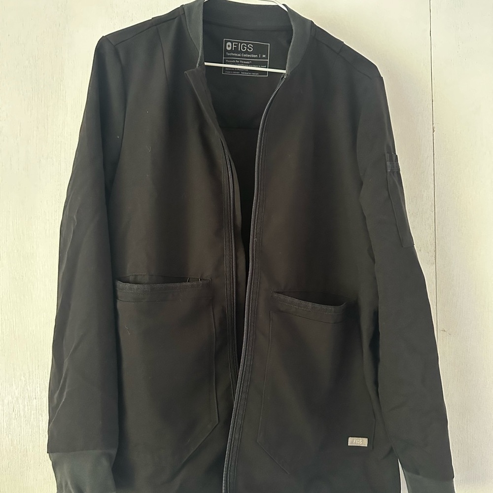 Figs Black Zip-Up Scrub Jacket